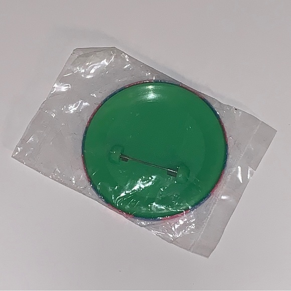 💥 [4/$25] VINTAGE 1995 WB LOONEY TUNES WILE E. COYOTE PIN BACK BUTTON 💥 - Picture 2 of 5